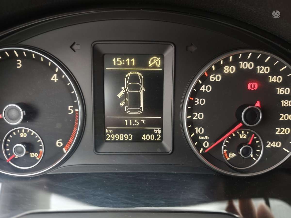 Volkswagen Golf 2010 — photo 10