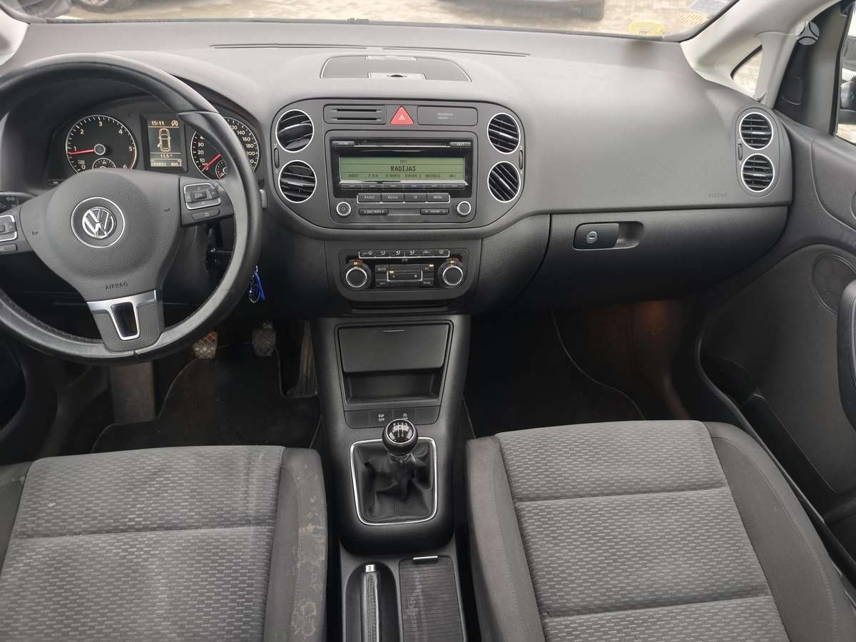 Volkswagen Golf 2010 — photo 7