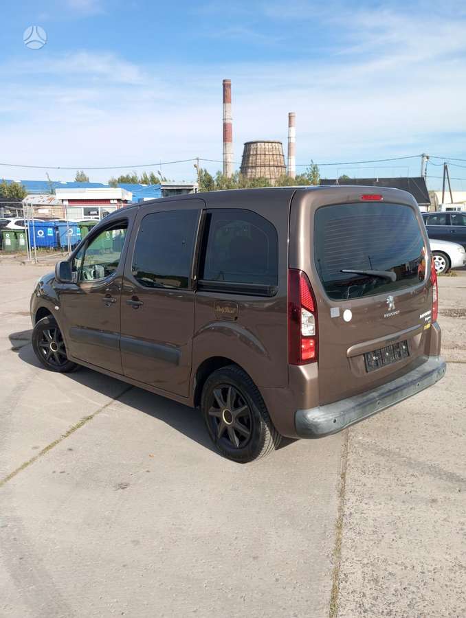 Peugeot Partner 2013 — photo 10