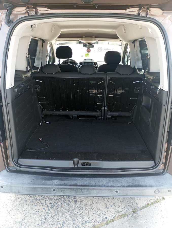 Peugeot Partner 2013 — photo 12
