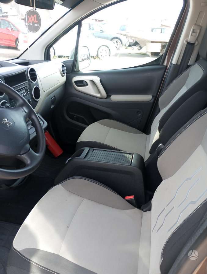 Peugeot Partner 2013 — photo 13