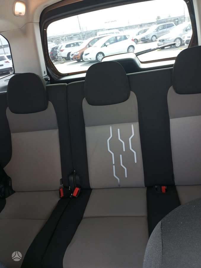 Peugeot Partner 2013 — photo 21