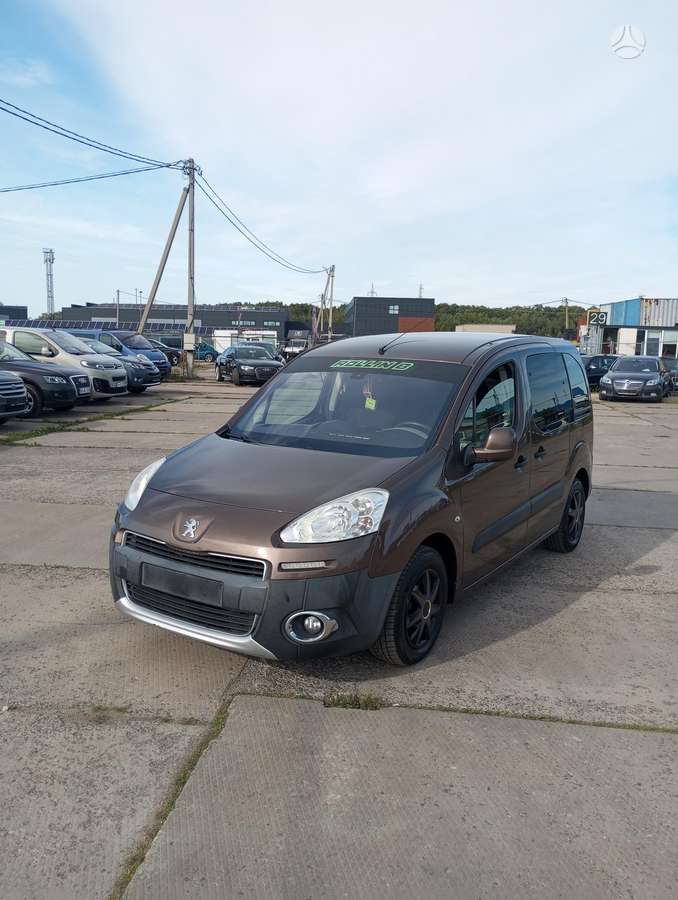 Peugeot Partner 2013 — engine 1600 cm³