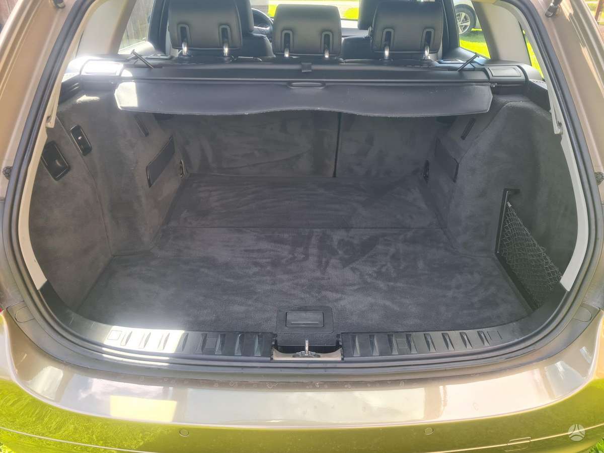 BMW 320 2006 — photo 16