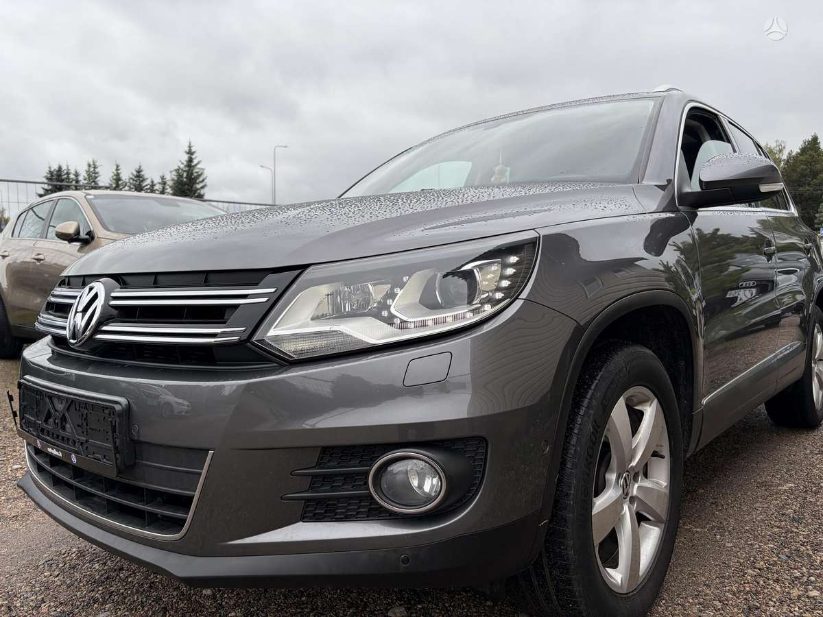Volkswagen Tiguan, 2011