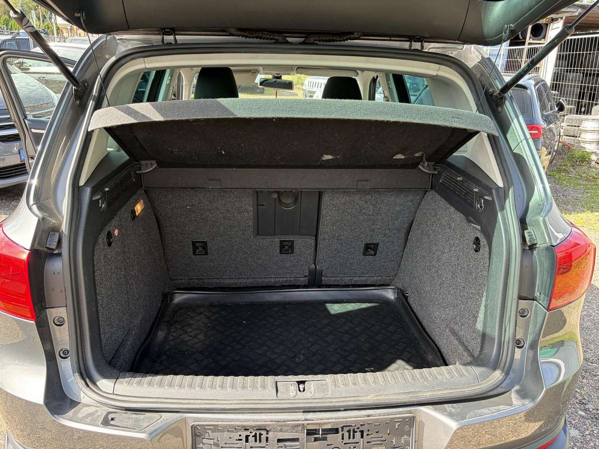 Volkswagen Tiguan 2011 — фото 21