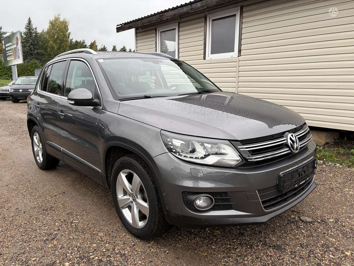 Volkswagen Tiguan 2011 — двигун 2000 cm³, 110 HP (81kW)
