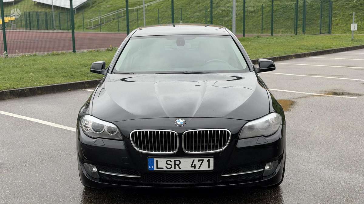 BMW 525 2011 — photo 6