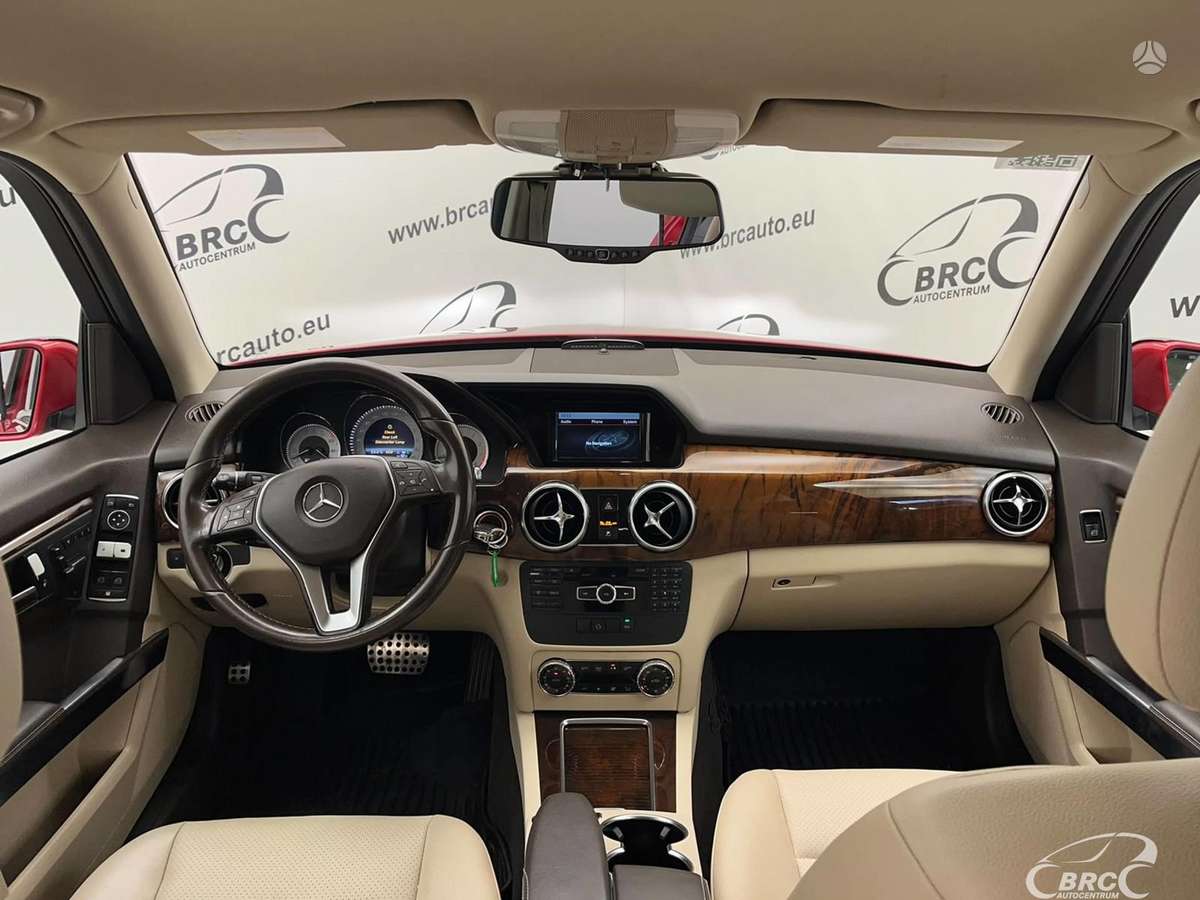 Mercedes-Benz GLK350 2013 — фото 14
