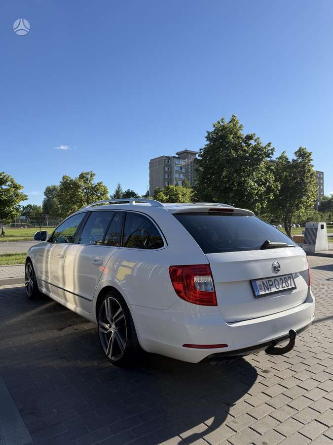 Skoda Superb 2014 — photo 5