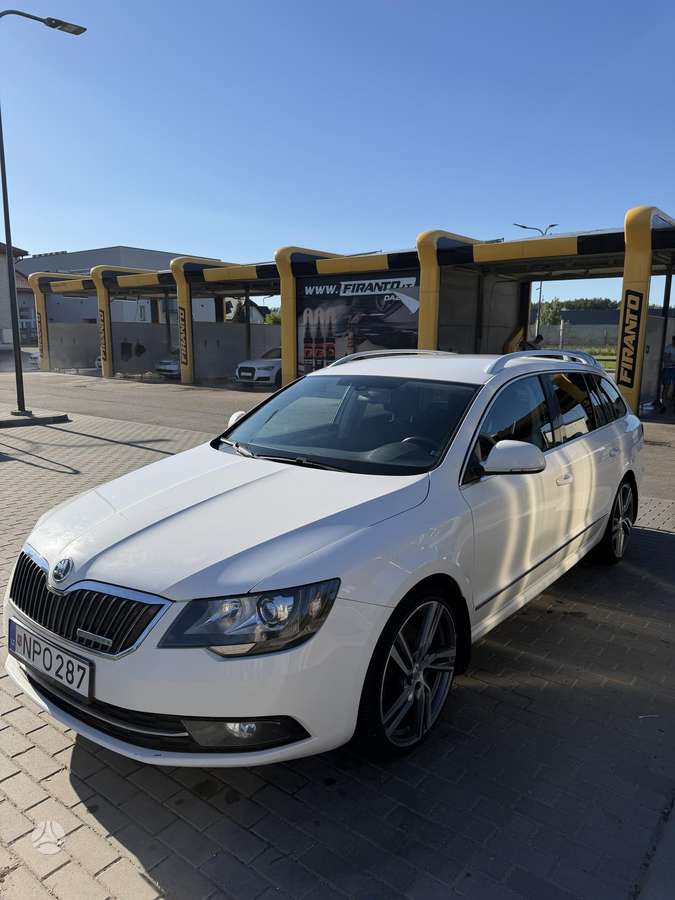 Skoda Superb 2014 — photo 6