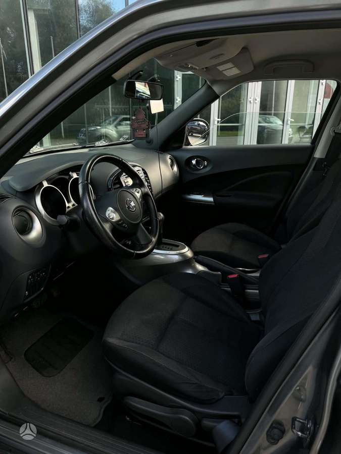 Nissan Juke 2012 — photo 11