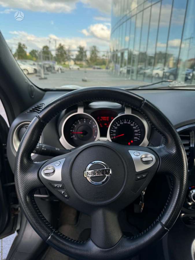 Nissan Juke 2012 — photo 8
