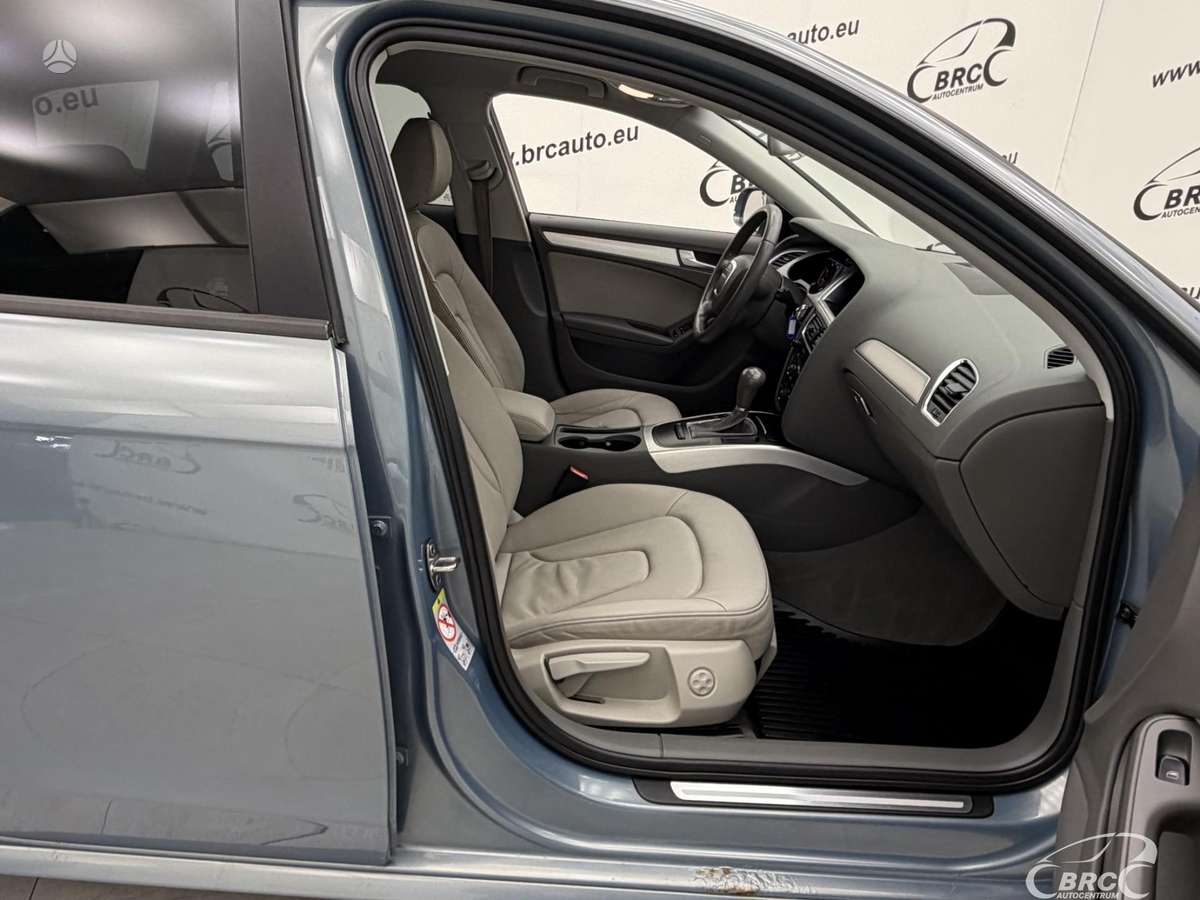 Audi A4 2009 — photo 5