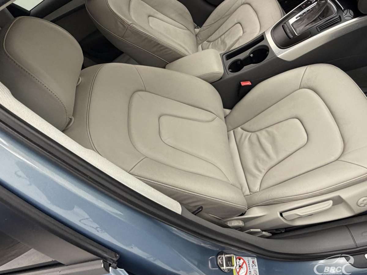 Audi A4 2009 — photo 6