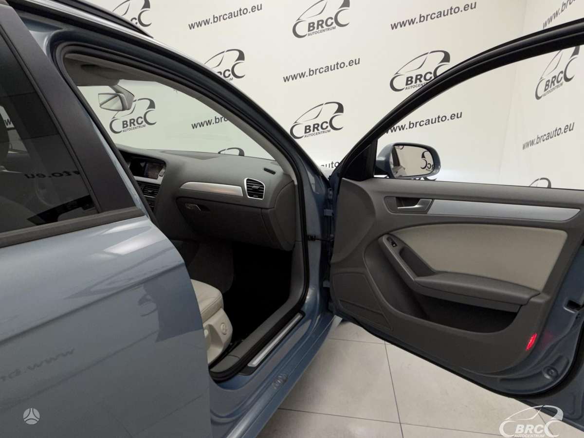 Audi A4 2009 — photo 9