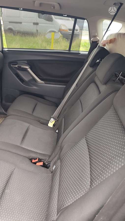 Toyota Verso 2009 — photo 7
