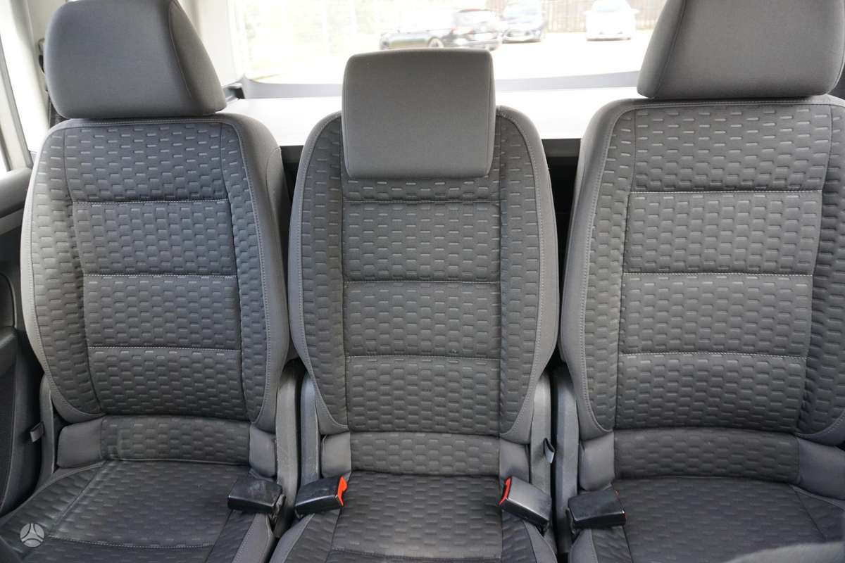 Volkswagen Touran 2007 — photo 15