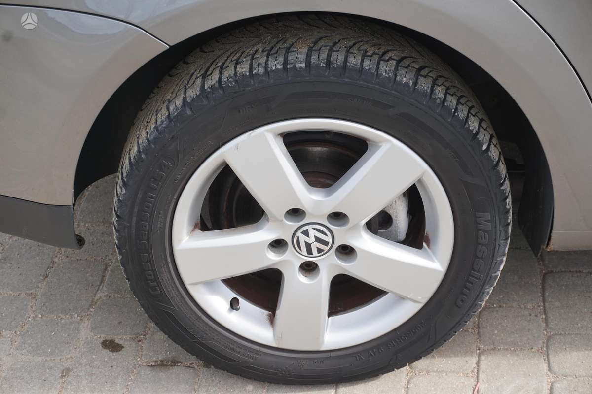 Volkswagen Touran 2007 — photo 28