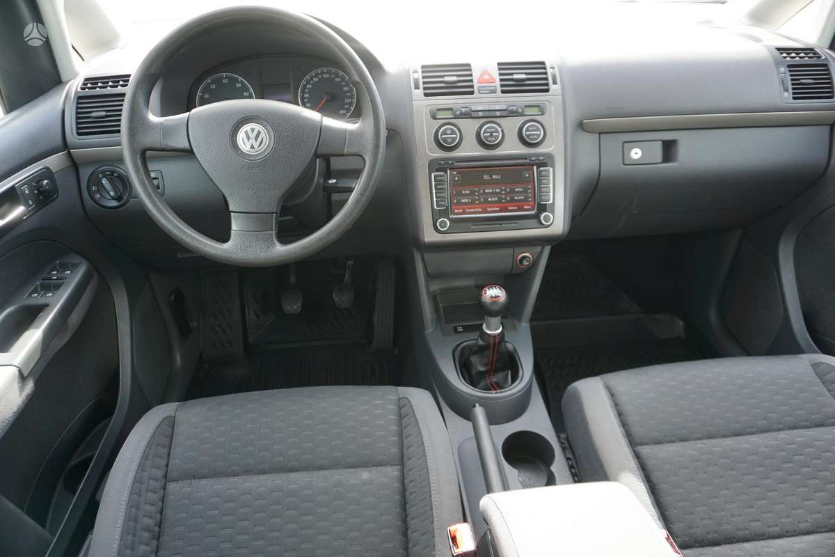Volkswagen Touran 2007 — photo 7