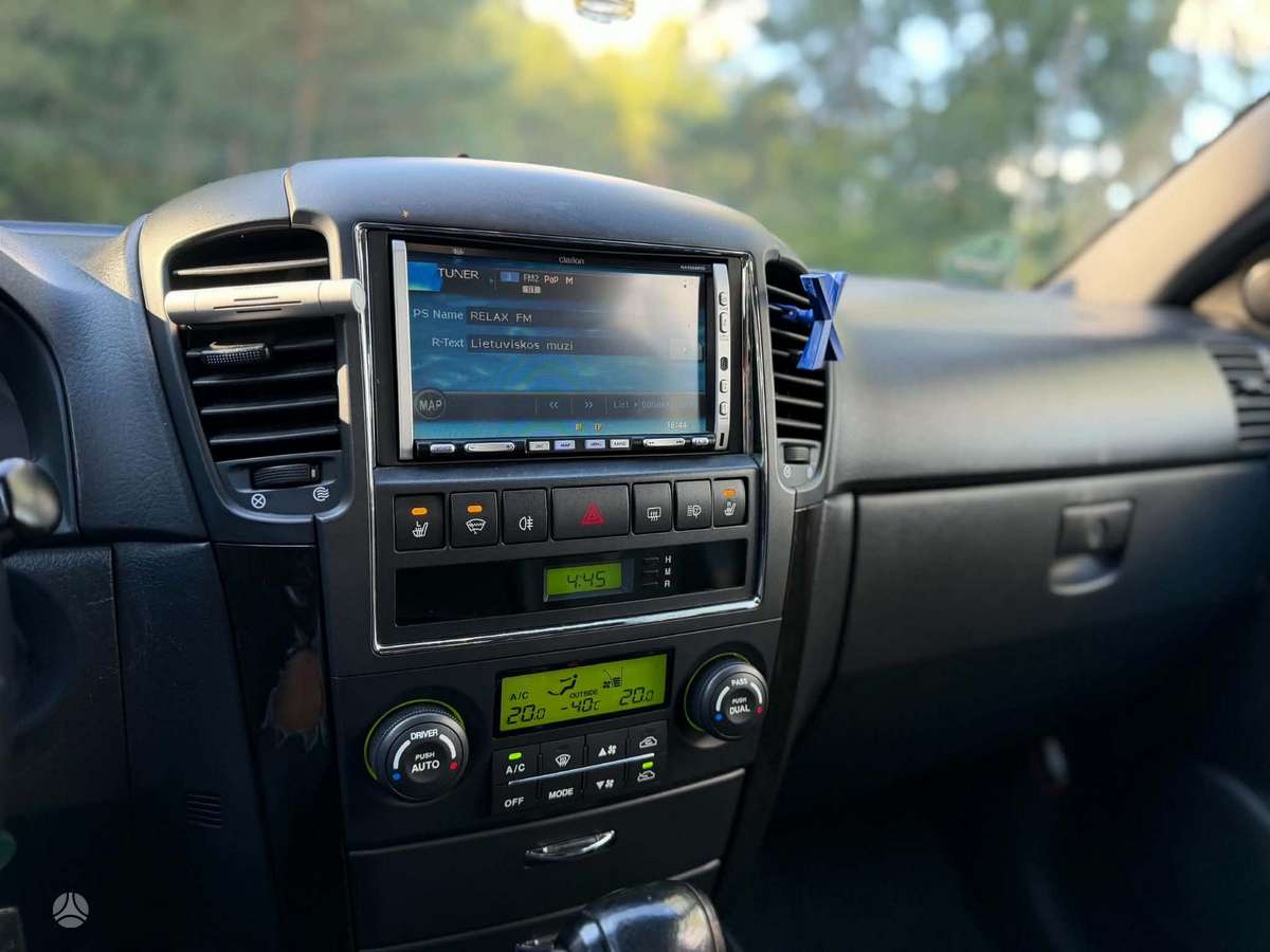 Kia Sorento 2008 — photo 15