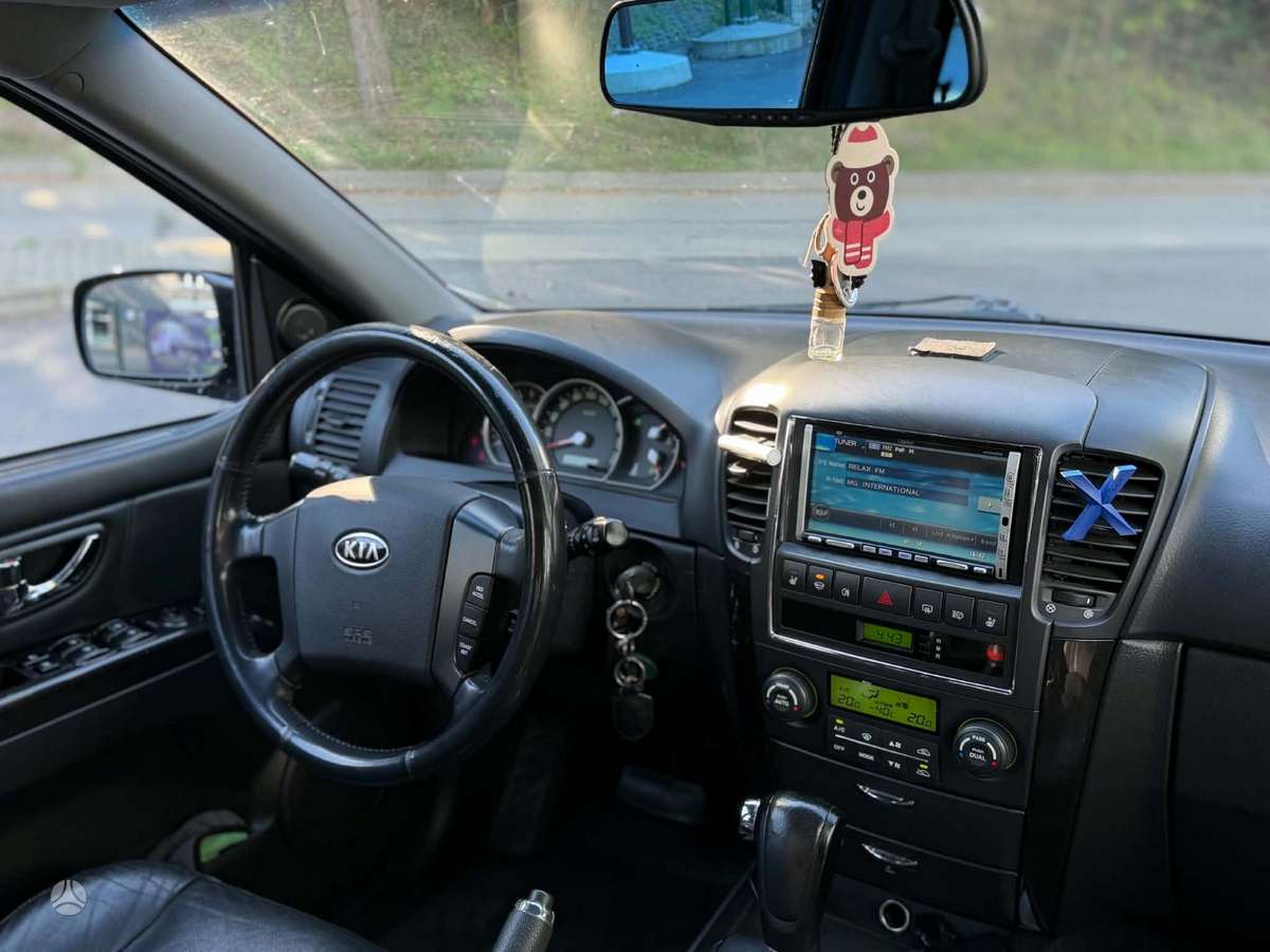 Kia Sorento 2008 — photo 9