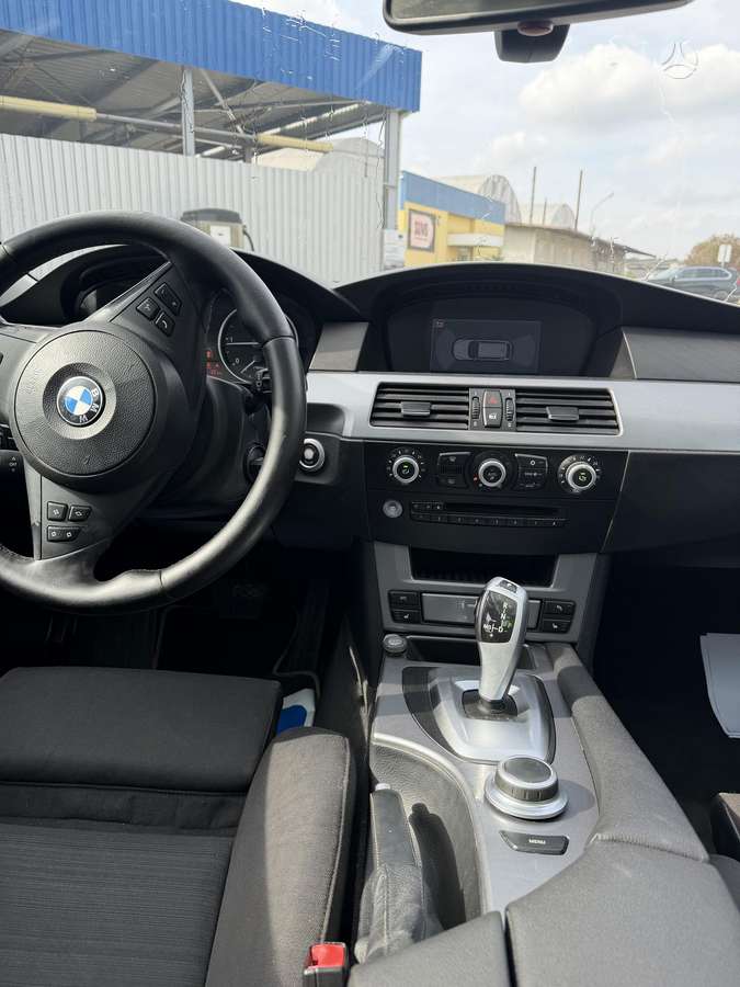 BMW 520 2007 — photo 7