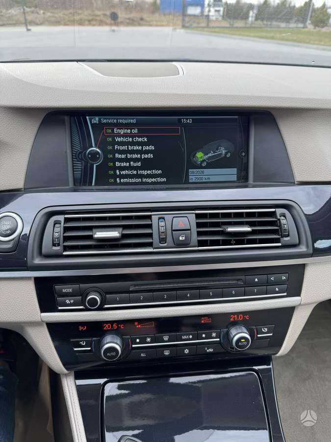 BMW 530 2011 — photo 30