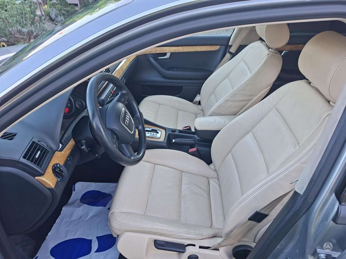 Audi A4 2006 — photo 11