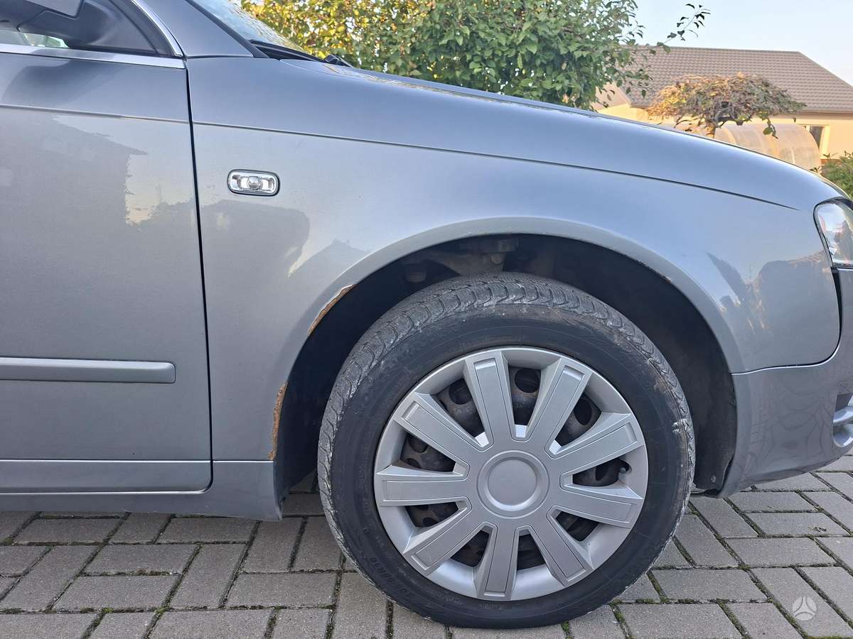 Audi A4 2006 — photo 6
