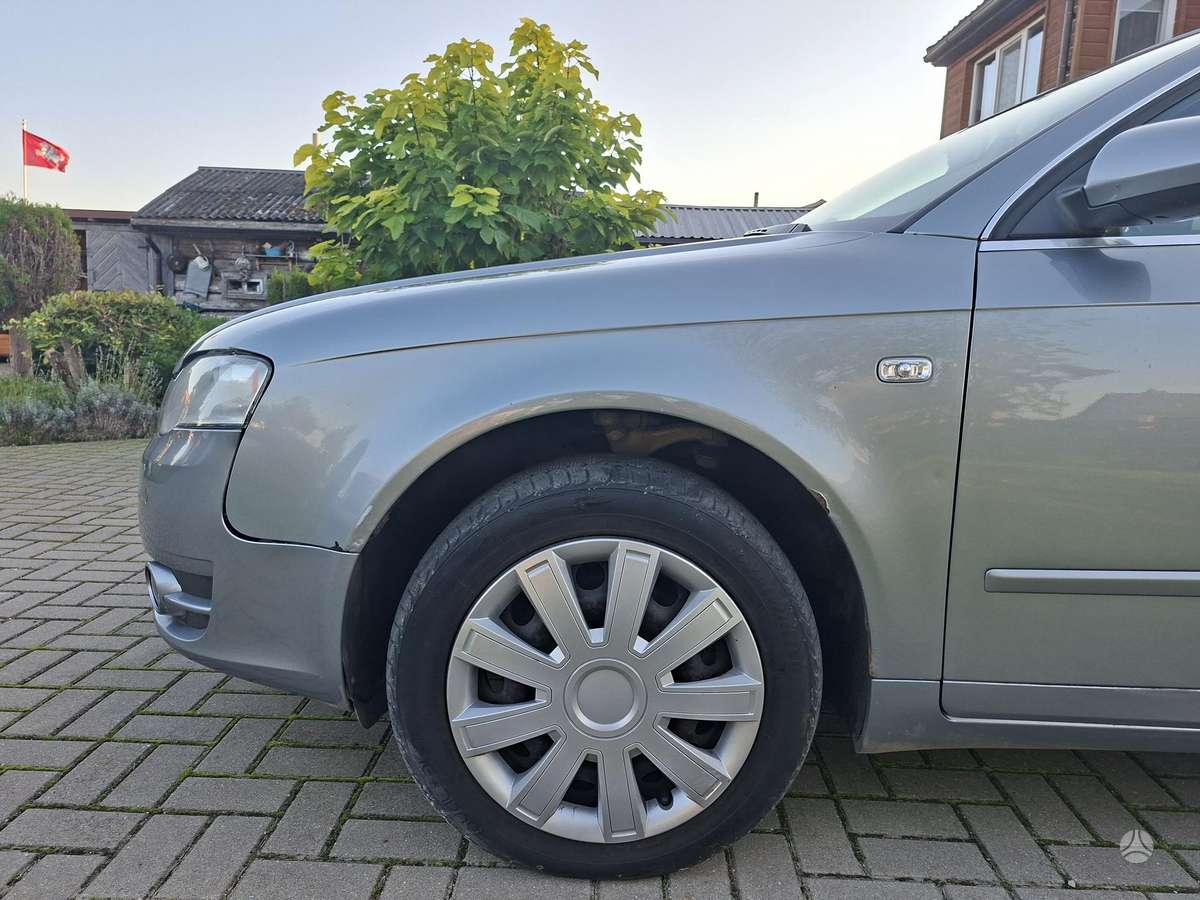 Audi A4 2006 — photo 8