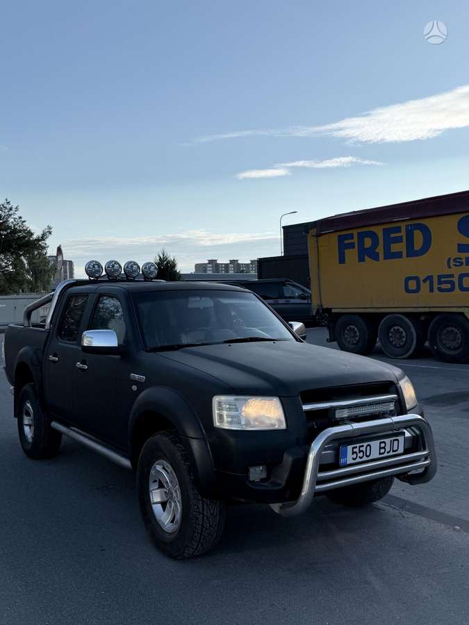 Ford Ranger 2008 — interior