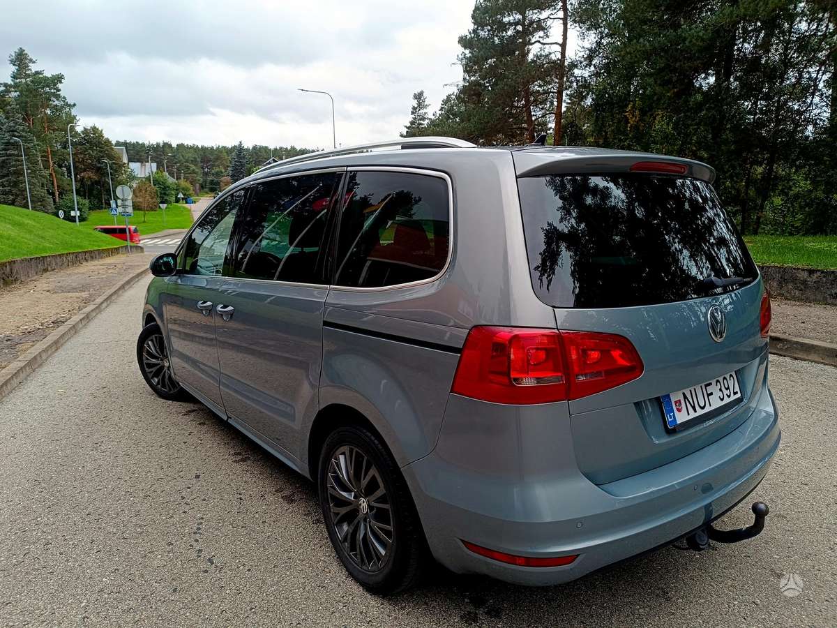 Volkswagen Sharan 2011 — photo 5