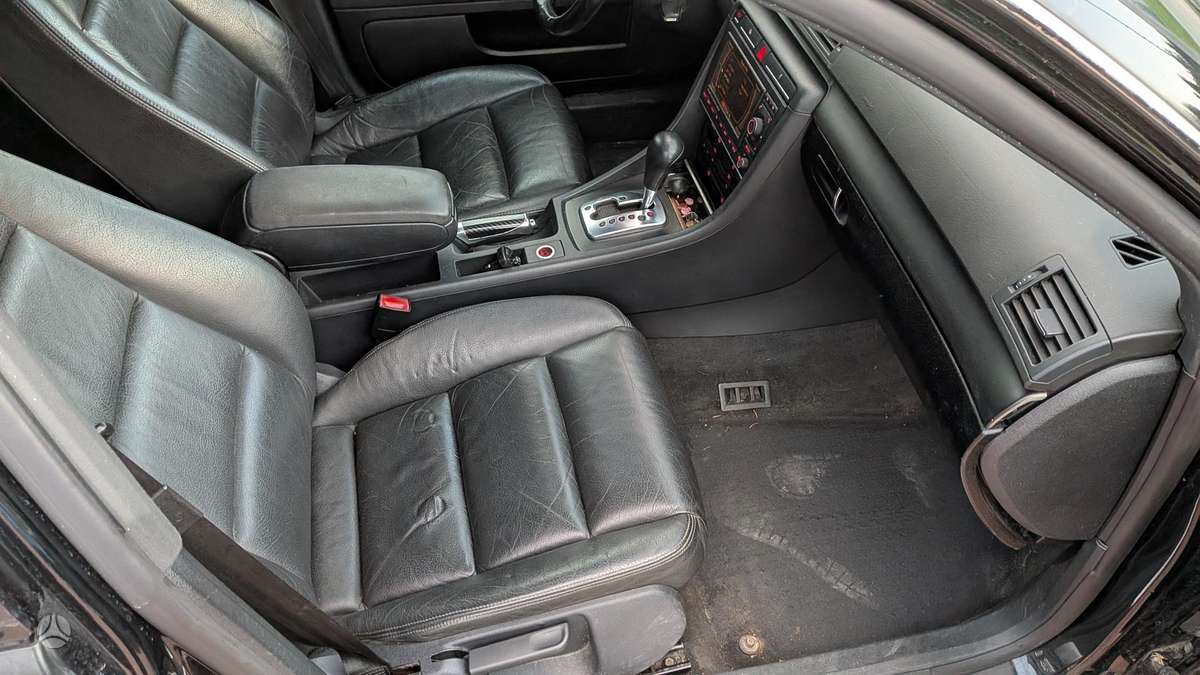 Audi A4 2007 — photo 10