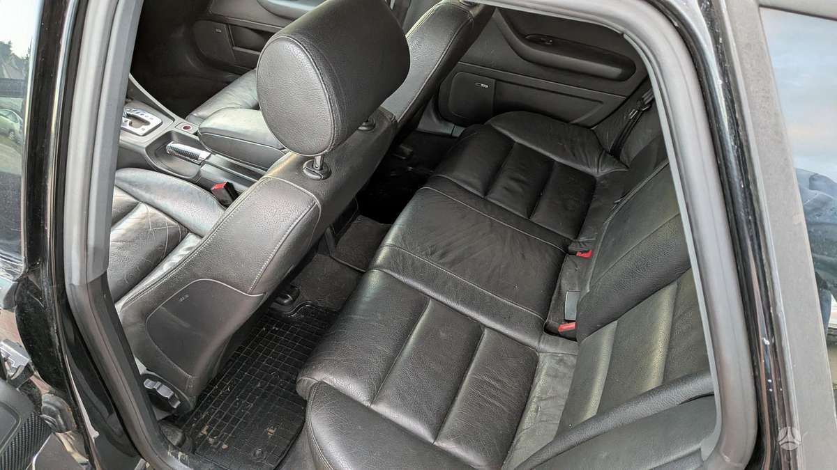 Audi A4 2007 — photo 11