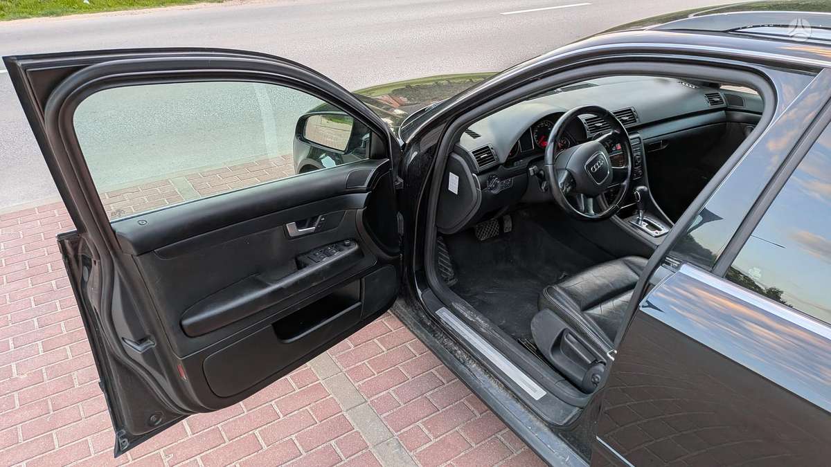 Audi A4 2007 — photo 8