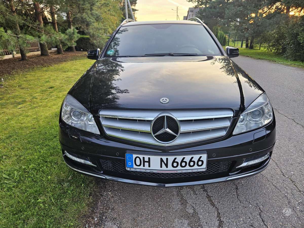 Mercedes-Benz C220 2011 — engine 2200 cm³, 170 HP (125kW)