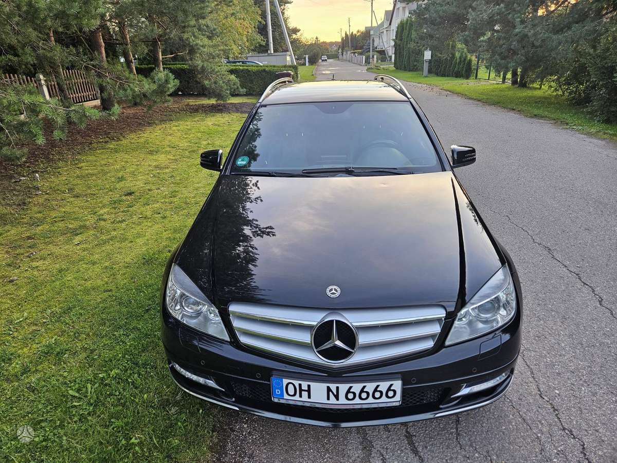 Mercedes-Benz C220 2011 — photo 5