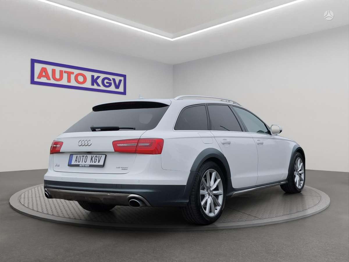 Audi A6 2012 — двигун 3000 cm³, 245 HP (180kW)