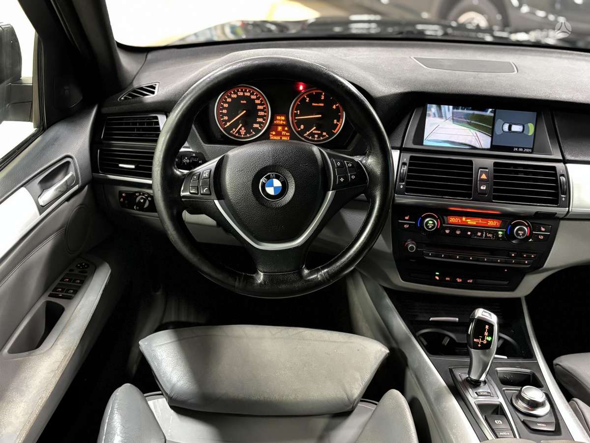 BMW X5 2008 — фото 16