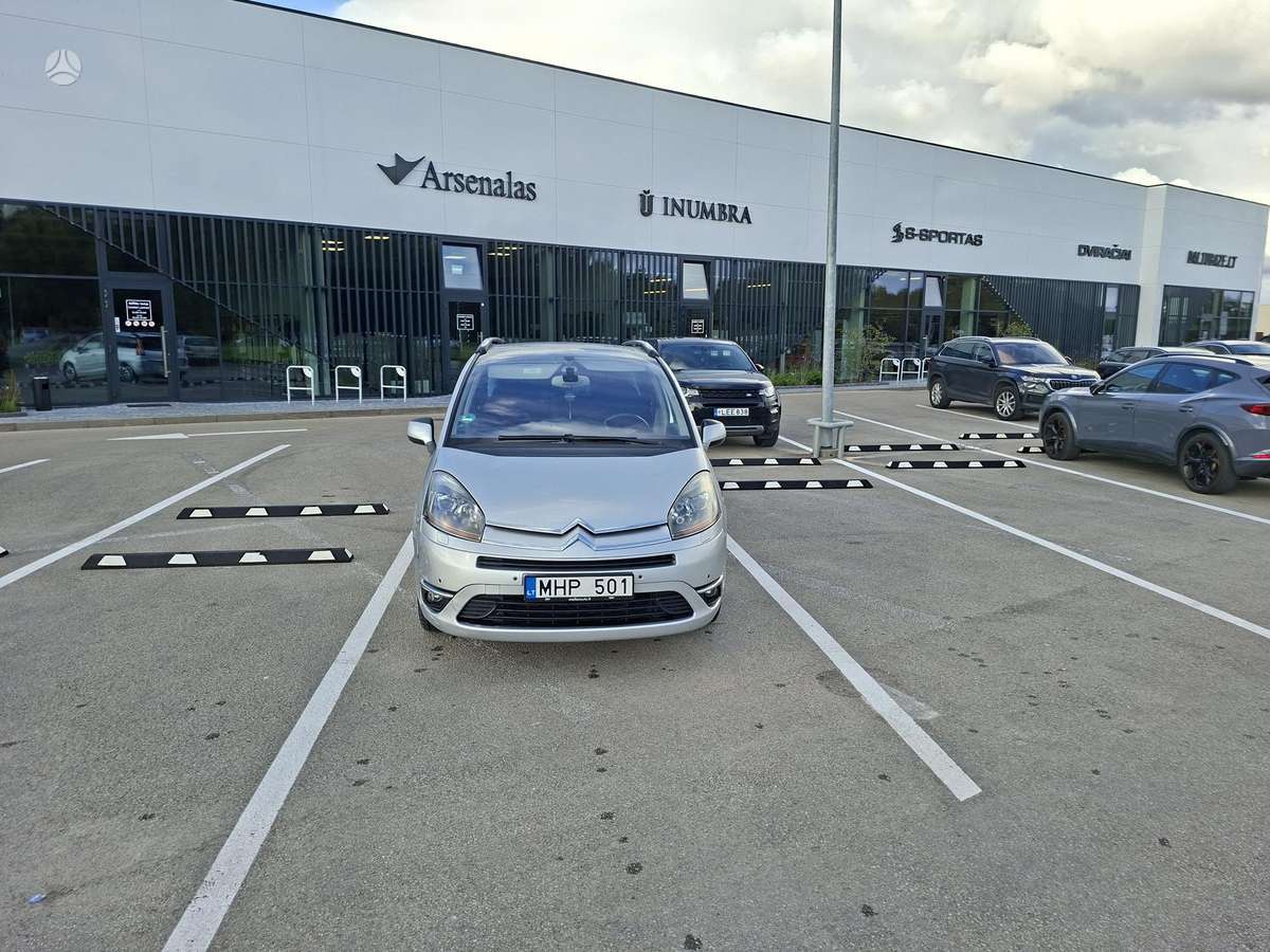 Citroen C4 2007 — вигляд ззаду