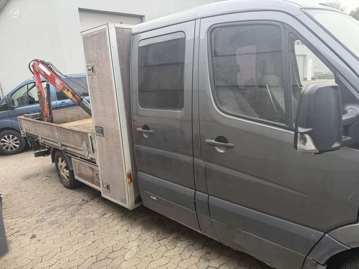 Mercedes-Benz Sprinter 2012 — engine 3000 cm³