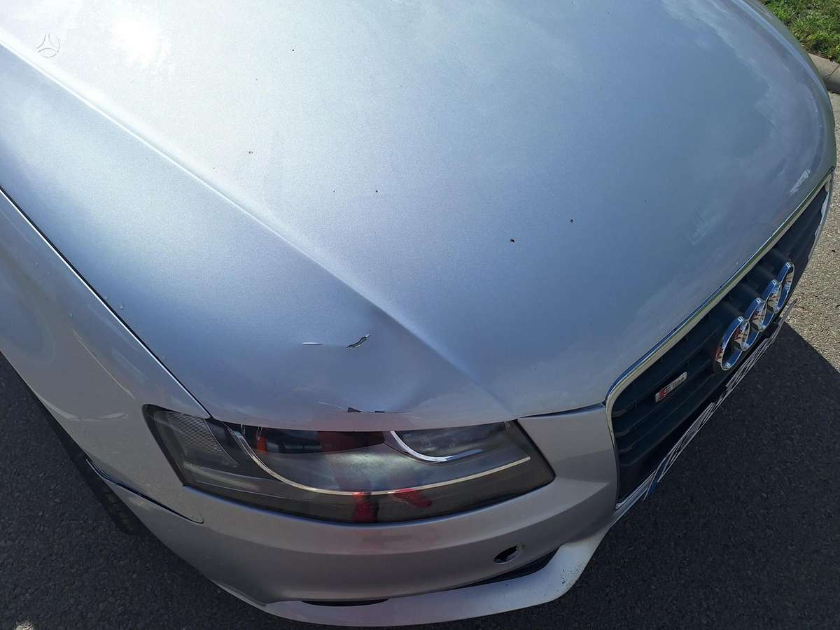 Audi A4 2009 — photo 5