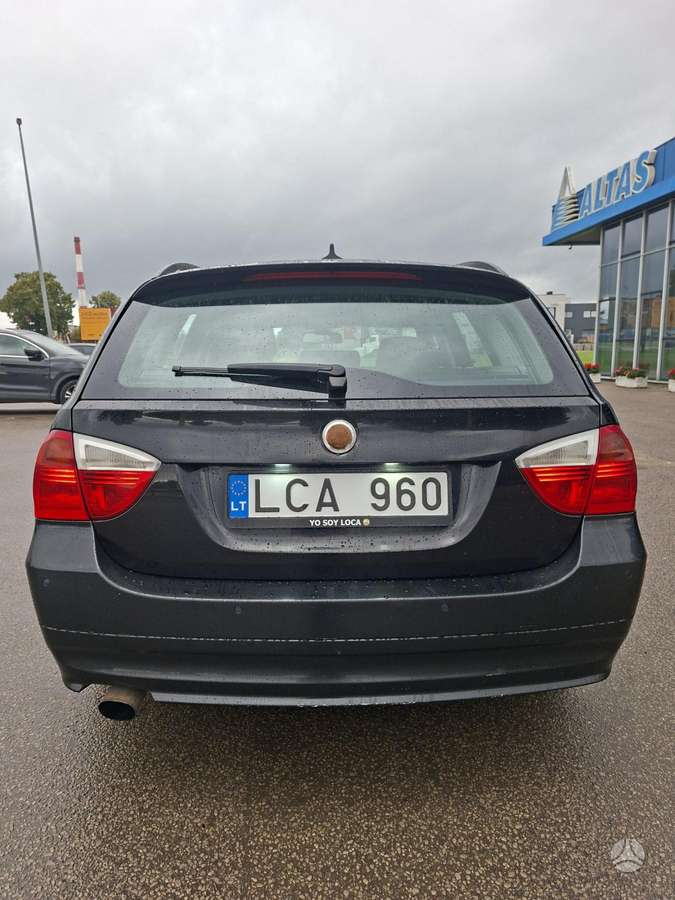 BMW 320 2006 — двигун 2000 cm³, 163 HP (120kW)