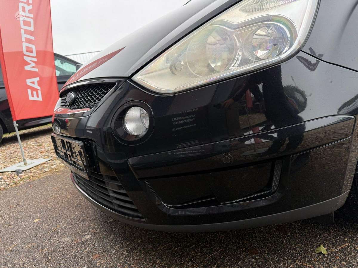 Ford S-MAX 2008 — photo 11