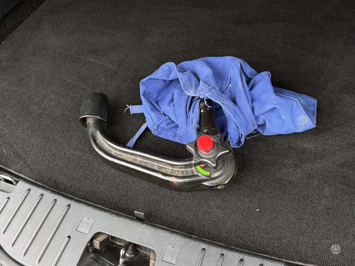 Ford S-MAX 2008 — photo 13