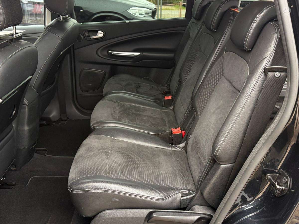 Ford S-MAX 2008 — photo 22