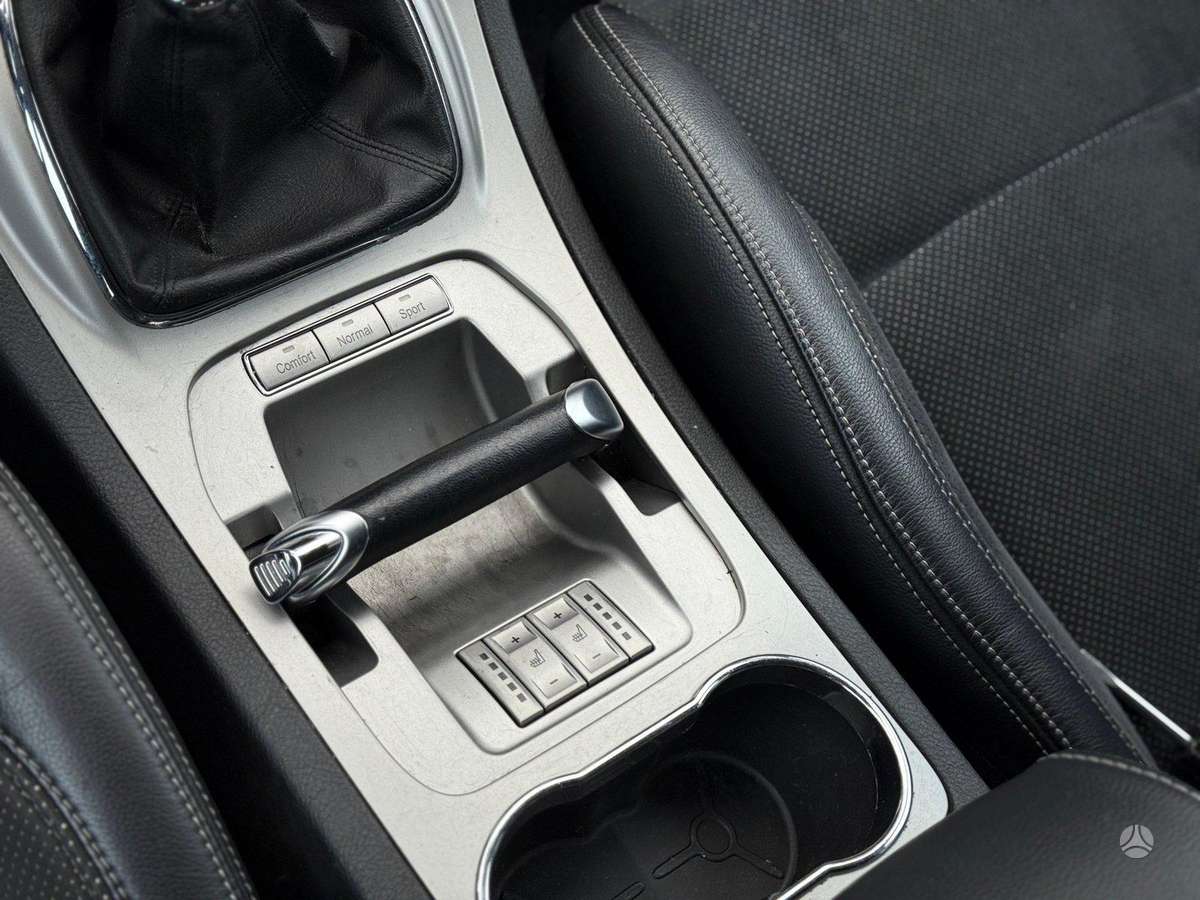 Ford S-MAX 2008 — photo 29