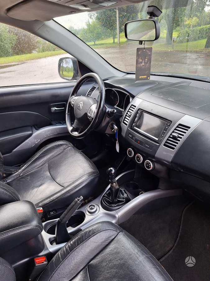 Citroen C-Crosser 2009 — photo 7