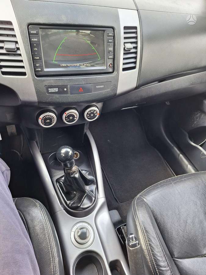 Citroen C-Crosser 2009 — photo 8